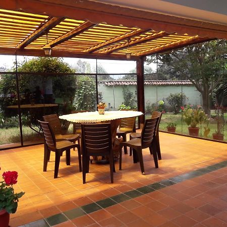 מלון Puembo Quinta La Gardenia מראה חיצוני תמונה